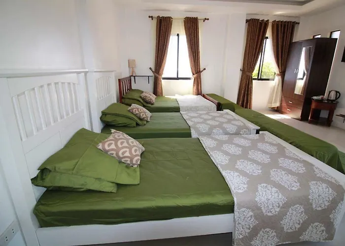 Inn Melronz Oslob